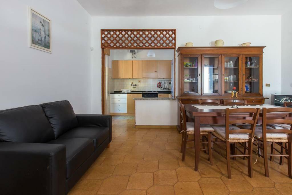 Villa Mina Каровиньо Екстериор снимка